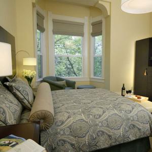 Healdsburg Inn on the Plaza, A Four Sisters Inn photo