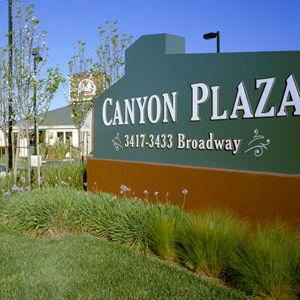 Canyon Plaza photo