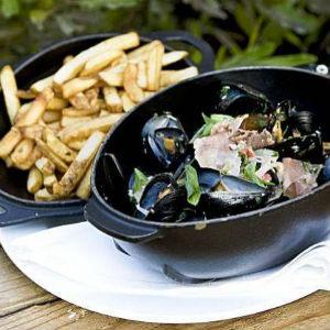 Hopmonk Tavern - Sonoma photo