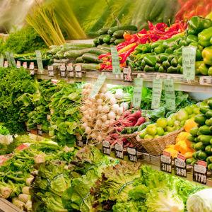 Shelton's Natural Foods Market photo