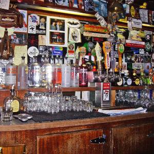 Brady’s Yacht Club photo