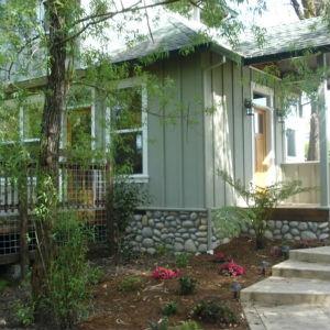 Twisted Willow Cottage photo