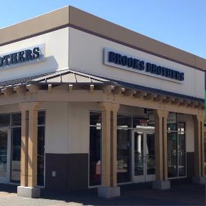 Brooks Brothers Factory Outlet photo