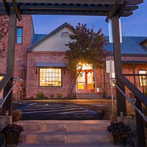 Hanford House Bed & Breakfast photo