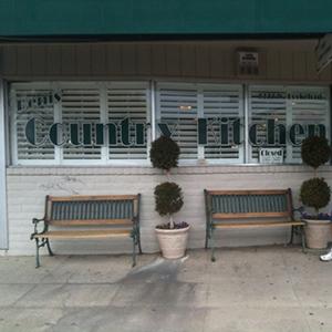 Denis' Country Kitchen photo