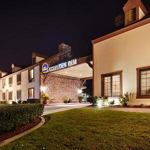 Best Western Country Inn photo