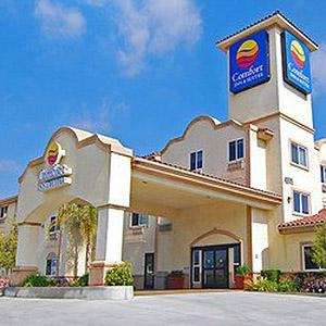Comfort Inn & Suites Near Temecula Wine Country photo