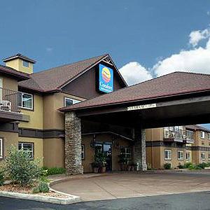 Comfort Inn & Suites photo