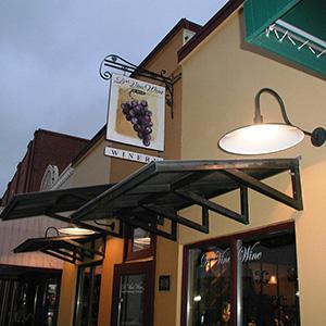 D’Vine Wine - Grapevine  photo